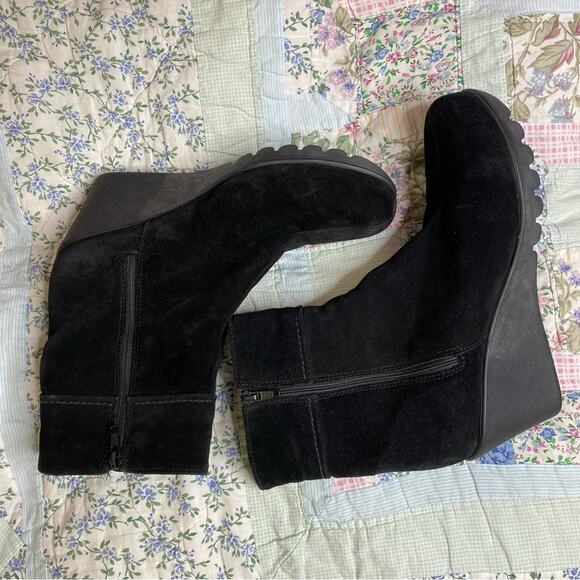 La Canadienne Suede Wedge Ankle Bootie Size 8.5 boot leather made in Canada - Picture 3 of 7